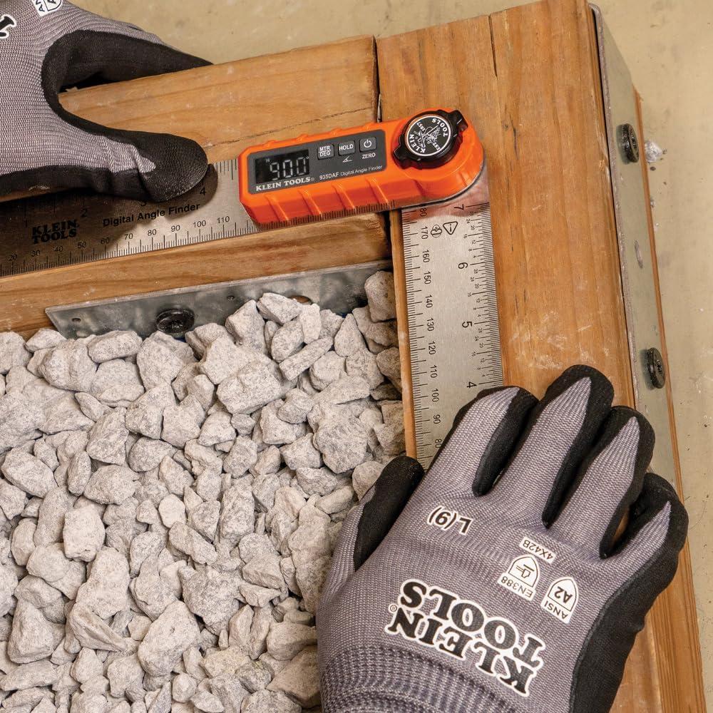 imageKlein Tools 935DAF Digital Angle Finder Precision Measurements Miter Saw Protractor Angle Calculation and Portable DesignAngle Finder