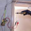 imageKlein Tools VDV500123 Wire Tracer Tracing Probe with LED Work Light for Ethernet Internet Telephone Speaker Coax Video and Data Cables RJ45 RJ11 RJ12